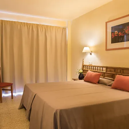 Hotel Htop Molinos Park #htopenjoy 3*